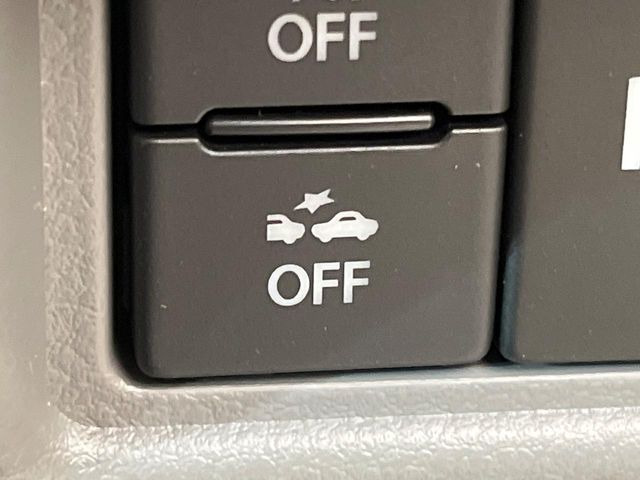 �y�X�Y�L �Z�[�t�e�B�T�|�[�g�z���s���ɑO���̎ԗ�����F�����A�Փ˂������Ȏ��͌x��ƃu���[�L�ŏՓˉ���Ɣ�Q�y�����A�V�X�g�B�����S�Ƀh���C�u�����y���݂��������܂��B