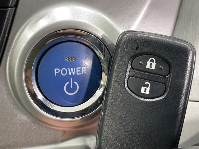 �y�X�}�[�g�L�[�z�J�o����|�P�b�g�ɓ��ꂽ�܂܂ł��h�A�̎{���E�������\�ȃX�}�[�g�L�[�𑕔��B�G���W���̃I���E�I�t�����J�M�����o���K�v����������Ƃ��Ă��֗��ł���