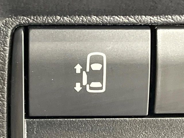 �y�p���[�X���C�h�h�A�z�X�}�[�g�L�[��^�]�Ȃ̃X�C�b�`�ŃX���C�h�h�A�̊J���\���d��������͂����ăh�A���J����K�v�������A���������q�l�ł��A�d���ו��������Ă��鎞�����N�ɊJ���߂ł��܂���