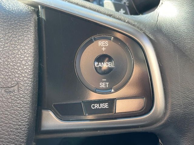 �y�N���[�Y�R���g���[���z�������H�����N���N���s�B�A�N�Z���𗣂��Ă���葬�x�ő��s���ł��A�������^�]���̕��S���y��!�����E�������ȒP�ȃX�C�b�`����Œ����ł��܂��B