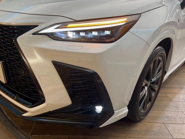 �y�O��LED�w�b�h���C�g�z�X�^�C���b�V���Ȍ����ڂ̎O��LED�w�b�h���C�g�𑕔���X�^�C�������łȂ��A��Ԃ̑��s�����E�ǍD�ň��S���Ă���肢�������܂��B