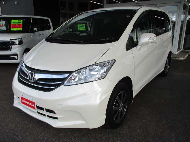 フリード1.5 G ジャストセレクション 4WD