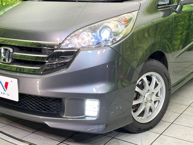 �yHID�w�b�h���C�g�z���ɖ��邭�O�����Ƃ炵�Ă����̂ŁA���V����Ԃ̑��s�������E�ǍD�ň��S���Ă���肢�������܂��B