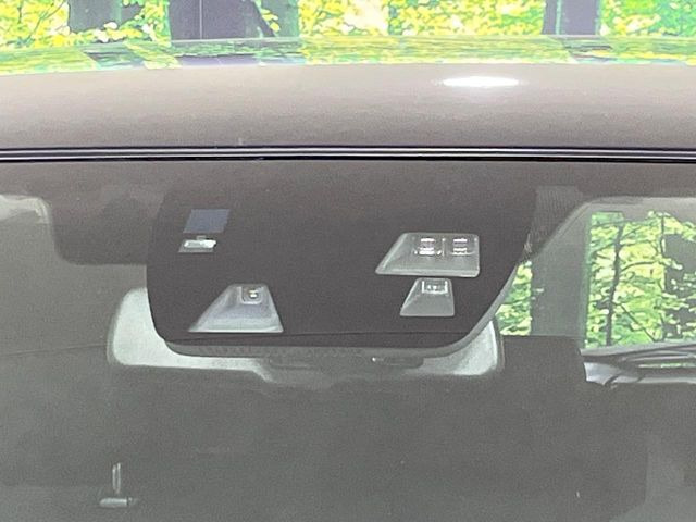 �y�X�}�[�g�V�e�B�u���[�L�T�|�[�g�z�ᑬ���s���ɑO���̎ԗ�����F�����A�Փ˂������Ȏ��͌x��ƃu���[�L�ŏՓˉ���Ɣ�Q�y�����A�V�X�g�B�����S�Ƀh���C�u�����y���݂��������܂��B