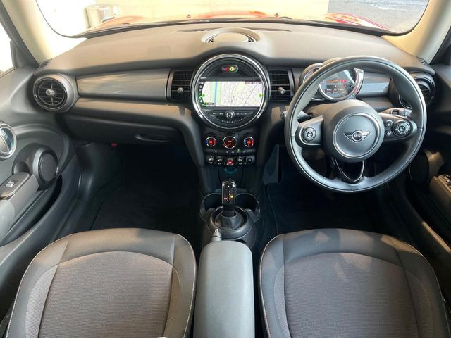 �A���ԃO���[�v���݌ɐ���2,000��!�S���̌n��X���烁�[�J�[�E�Ԏ��킸���Љ�o����̂ŁA���Ȃ��Ƀs�b�^���̂��Ԃ�������͂��ł���܂��͂��₢���킹��������