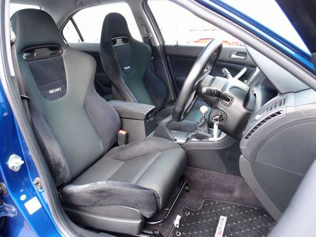 ���[��R��pRECARO�V�[�g�����B����]�ɉ�����BRIDE����RECARO���Ȃǂ̐l�C�X�|�[�c�V�[�g�������ȋ��z�ɂČ����\�ł��B���C�y�ɃX�^�b�t�܂ł��₢���킹�������܂��B