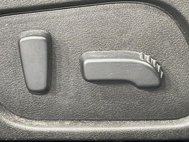 �y�p���[�V�[�g�z�X�C�b�`��ŊȒP�ɃV�[�g�̔��������\!�d��������͂�����܂���!���K�ȃV�[�g�|�W�V�����ɃZ�b�g���āA���K�ȃh���C�u�����y���݂��������B