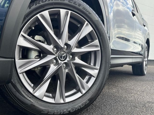 �y����19�C���`�A���~�z�C�[���z�O�ςɃ}�b�`���������A���~�z�C�[���𑕒����Ă���܂��B�e��ЊO�A���~�z�C�[����A�X�^�b�h���X�^�C�����戵�����Ă���܂��B���񂲑��k����������