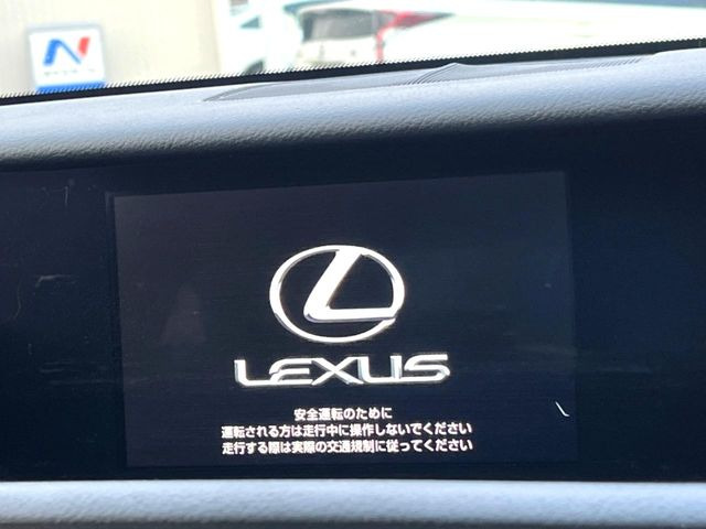 �y���[�J�[�����i�r�z�C���e���A�ɗn�����ރX�^�C���b�V���ȁu��p�݌v�v���[�J�[�i�r�𑕔��􎋔F���⑀�쐫�ȂǊ�{���\�ɂ��D��A���㎿�ȃJ�[���C�t�����y���݂��������܂��B