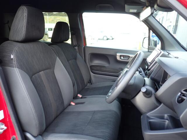 �t�����g�V�[�g�A��ԗǍD�ň��S�ł��B�傫�ȉ�����Ȃ����S�ł�