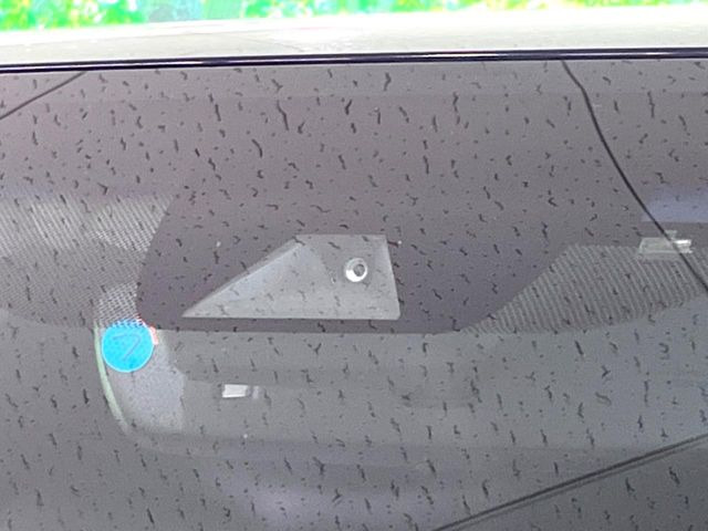 �y�g���^�Z�[�t�e�B�Z���X�z���s���ɑO���̎ԗ�����F�����A�Փ˂������Ȏ��͌x��ƃu���[�L�ŏՓˉ���Ɣ�Q�y�����A�V�X�g�B�����S�Ƀh���C�u�����y���݂��������܂��B