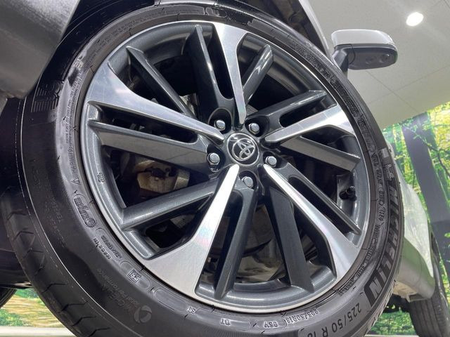 �y����18�C���`�A���~�z�C�[���z�O�ςɃ}�b�`���������A���~�z�C�[���𑕒����Ă���܂��B�e��ЊO�A���~�z�C�[����A�X�^�b�h���X�^�C�����戵�����Ă���܂��B���񂲑��k����������