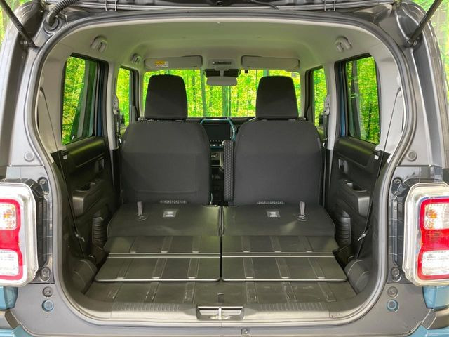 ���i�̂���������ʋ΁A���}���ɏ\���ȉ׎��X�y�[�X���m�ۂ��Ă���܂��B�Z�J���h�V�[�g��|���ƁA�傫�ȉו��̐ύڂ��\�ł���