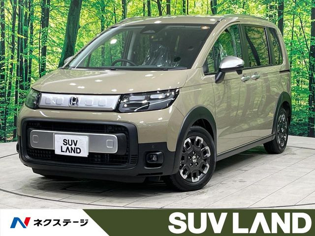 フリード1.5 e:HEV クロスター