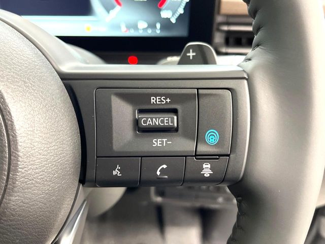 �y�v���p�C���b�g�z�������H�ł̒��������s���y��!!�a�؎��Ə��񑖍s�̃V�[���ŁA�A�N�Z���E�u���[�L�E�X�e�A�����O�������Ő��䂵�A�������^�]�̕��S���y�����Ă���܂���