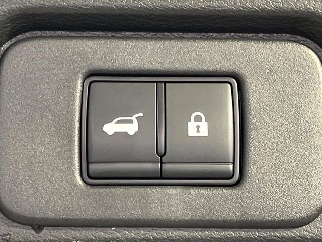 �y�p���[�o�b�N�h�A�z�X�}�[�g�L�[��^�]�Ȃ̃{�^�������������Ń��A�Q�[�g�������ŊJ���܂�!�ו��������Ă��鎞��A�����ʒu�ɂ���o�b�N�h�A��߂�ۂɕ֗��ȋ@�\�ł���