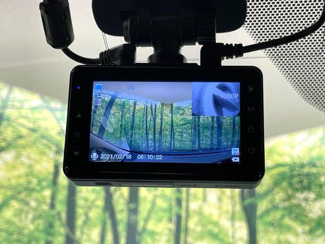 �y�h���C�u���R�[�_�[�z���S�E���S�ȃJ�[���C�t�ɕK�{�̃h���C�u���R�[�_�[�𑕔�!���s���͂������A������^�]�⎖�̂ɑ��������ۂ̏󋵂��f���ŋL�^���A����̃��X�N�ɔ����܂��B