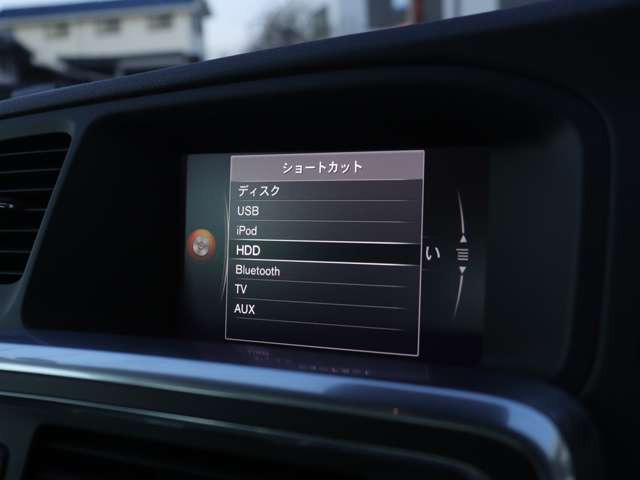 �yLAGOM with VOLVO �{���{�̂���A���傤�ǂ�����炵�B�z�������R�N�X���́A����ȃ{���{���C�t�𖖉i���T�|�[�g���Ă����܂��B