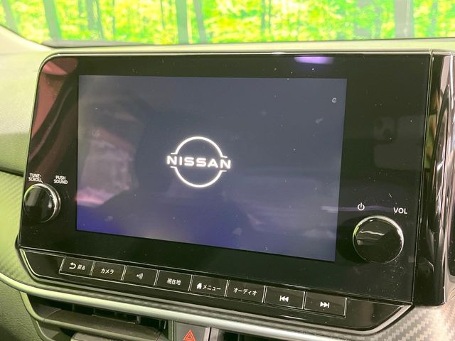 �y���[�J�[����9�^�i�r�z�C���e���A�ɗn�����ރX�^�C���b�V���ȁu��p�݌v�v���[�J�[�i�r�𑕔��􎋔F���⑀�쐫�ȂǊ�{���\�ɂ��D��A���㎿�ȃJ�[���C�t�����y���݂��������܂��B