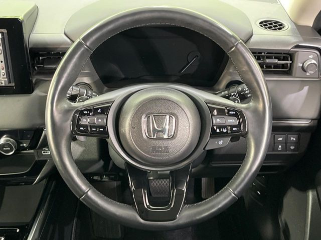 �y�����v�����X�e�A�����O�z�㎿�Ȋv���g�p���邱�ƂŁA��ɂ����������݂ƂĂ��^�]���₷���n���h���ł���