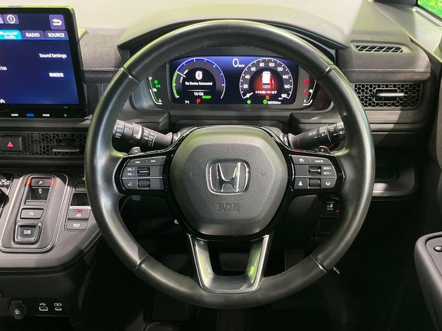 �y�����v�����X�e�A�����O�z�㎿�Ȋv���g�p���邱�ƂŁA��ɂ����������݂ƂĂ��^�]���₷���n���h���ł���