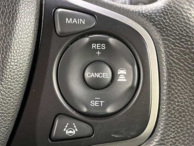 �y�A�_�v�e�B�u�N���[�Y�R���g���[���z�������H�ł̒��������s���y��!!�����ő��x��ۂN���[�Y�R���g���[�����A�Փˌy���V�X�e���ƘA�g���A�O���̎ԗ������m���ĎԊԂ�ۂ悤�ɑ��x���߂��Ă���܂�!!