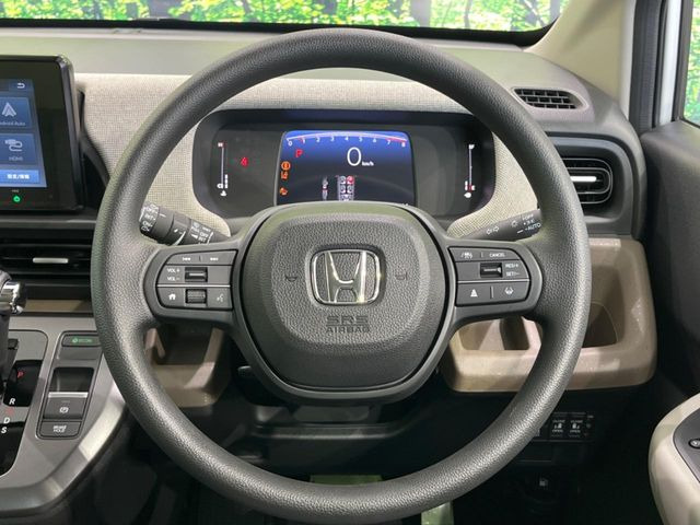 �y�X�e�A�����O�X�C�b�`�z�^�]���A�O������ڐ������炷���ƂȂ��A�I�[�f�B�I���̑��삪�\�ȕ֗��@�\!���S&���K�ȃh���C�u�����o���Ă���܂���