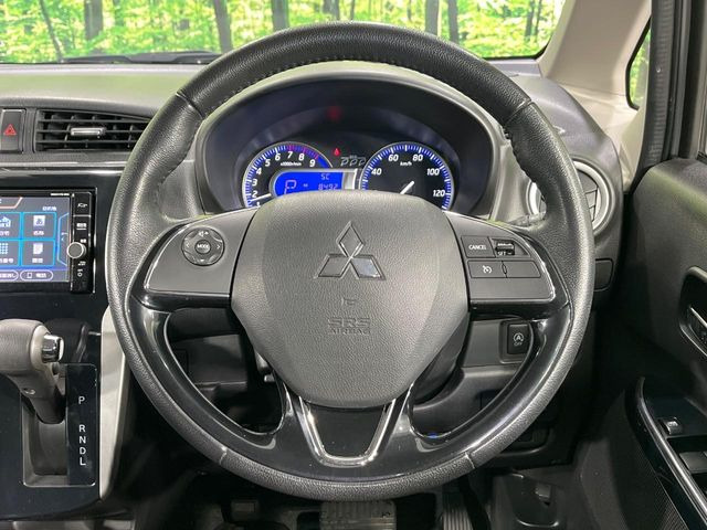 �y�X�e�A�����O�X�C�b�`�z�^�]���A�O������ڐ������炷���ƂȂ��A�I�[�f�B�I���̑��삪�\�ȕ֗��@�\!���S&���K�ȃh���C�u�����o���Ă���܂���