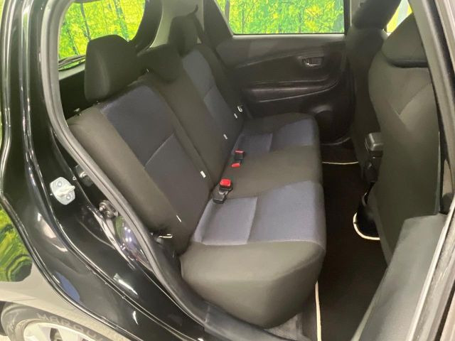 �R���p�N�g�J�[�ł����A�Z�J���h�V�[�g�͏\���ȍL����������K�ɂ���肢�������܂���V�[�g��|���đ傫�ȉו���ς񂾂�ƁA�p�r�̕����L��1��ł��B