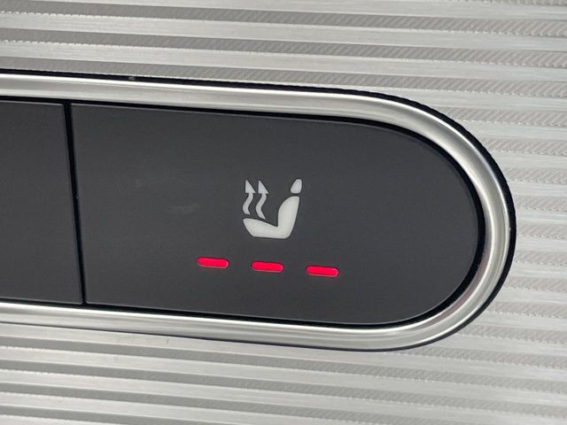 ���t�����g�V�[�g�q�[�e�B���O:�^�]�ȁE����ȋ��ɎO�i�K�Œ��߂��\�ȃV�[�g�q�[�^�[�𑕔����Ă���܂��B�G�߂��킸���K�ɂ��g�p���������܂��B