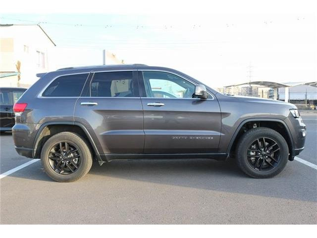 ���Ǝҗl�ւ̔̔��͂��f�肳���Ă��������܂��B �Ԍ������ԗ��̏ꍇ�́A�Ԍ����擾�������x�������z�ŕ\�����Ă���܂��B