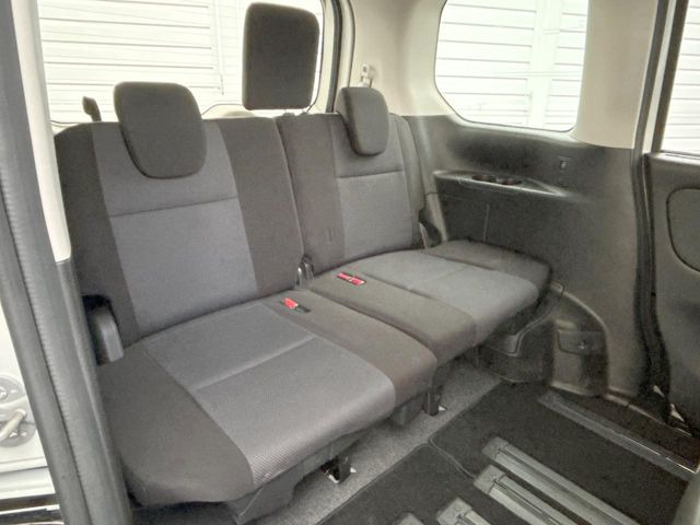 3��ڃV�[�g�͂�������ԗǍD����l�ł��������ƍ����Ē����܂��̂ŁA��l���ł̂��o���������N���N�ł��􂲉Ƒ��ŁA�C�̒m�ꂽ���ԂŁA�h���C�u�ɍs���̂��y���݂ł��ˁ�