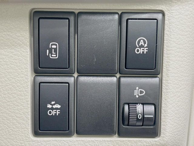 �y���[�_�[�u���[�L�T�|�[�g�z���s���ɑO���̎ԗ�����F�����A�Փ˂������Ȏ��͌x��ƃu���[�L�ŏՓˉ���Ɣ�Q�y�����A�V�X�g�B�����S�Ƀh���C�u�����y���݂��������܂��B