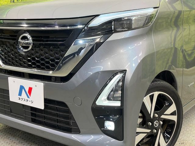 �yLED�w�b�h���C�g�z���V����ԑ��s�����ǍD�Ȏ��E���m�ۂ����S���ĉ^�]�ł��鍂�P�xLED�w�b�h���C�g�𑕔�!�_�����x�������A����d�͂��}�����Ă��܂��B