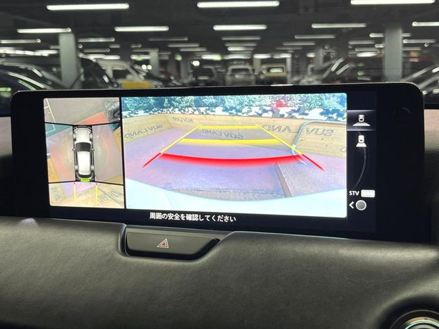 �y360&deg;�r���[���j�^�[�z��p�̃J�����ɂ��A�ォ�猩���낵���悤�Ȏ��_��360�x�N���}�̎��͂��m�F���邱�Ƃ��ł��܂����c�񒓎Ԃ╝�񂹎��Ɋ��􂵂Ă���܂���