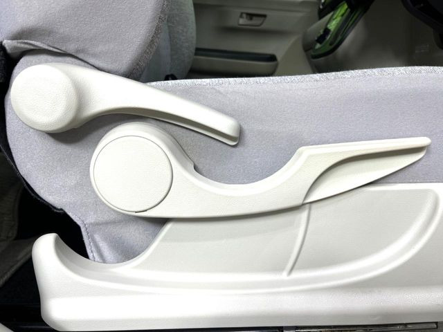 �h���C�o�[�ɂ���ĉ^�]���₷���|�W�V�����͈قȂ�A���̎Ԃ͂ǂ��Ȃ̂��s���Ȃ��Ƃ�����܂���ˁB�C�ɂȂ邨�Ԃ͓X���ŏ�荞��ł��m�F���������܂���