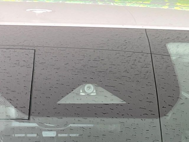 �y�C���e���W�F���g�G�}�[�W�F���V�[�u���[�L�z�t�����g�J�����őO���̎ԗ�����s�҂����m�B�Փ˂������Ȏ��͏Փ˔�Q�y���u���[�L���쓮�A�Փˉ�����T�|�[�g�B�����S�Ƀh���C�u�����y���݂��������܂��B