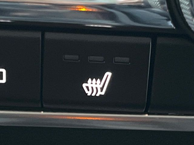 �y�V�[�g�q�[�^�[�z�������ɏd�󂷂�V�[�g�q�[�^�[!�G�A�R����葁�����܂��Ă����̂Ŋ�����̐l�����S�ł��ˁ�G�A�R���̉����͊������邩����A�Ƃ������ɂ����������߂ł��B