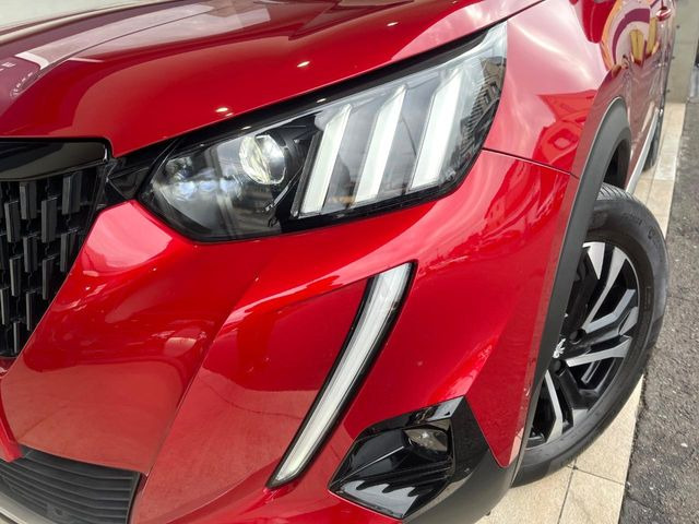 ��LED�w�b�h���C�g:��ԑ��s�����ǍD�Ȏ��E���m�ۂ����S���ĉ^�]�ł��鍂�P�xLED�w�b�h���C�g�𑕔�!�_�����x�������A����d�͂��}�����Ă��܂��B