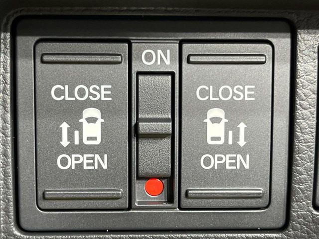 ステップワゴン2.0 e:HEV スパーダ