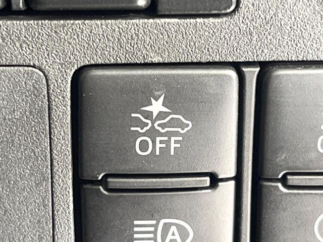 �y�X�}�[�g�A�V�X�g�z���s���ɑO���̎ԗ�����F�����A�Փ˂������Ȏ��͌x��ƃu���[�L�ŏՓˉ���Ɣ�Q�y�����A�V�X�g�B�����S�Ƀh���C�u�����y���݂��������܂��B