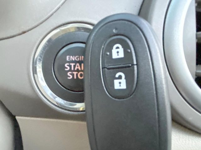 �y�A�h�o���X�g�L�[�z�J�o����|�P�b�g�ɓ��ꂽ�܂܂ł��h�A�̎{���E�������\�ȃX�}�[�g�L�[�𑕔��B�G���W���̃I���E�I�t�����J�M�����o���K�v����������Ƃ��Ă��֗��ł���