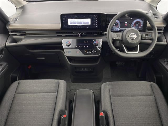 セレナ1.4 e-POWER ハイウェイスターV