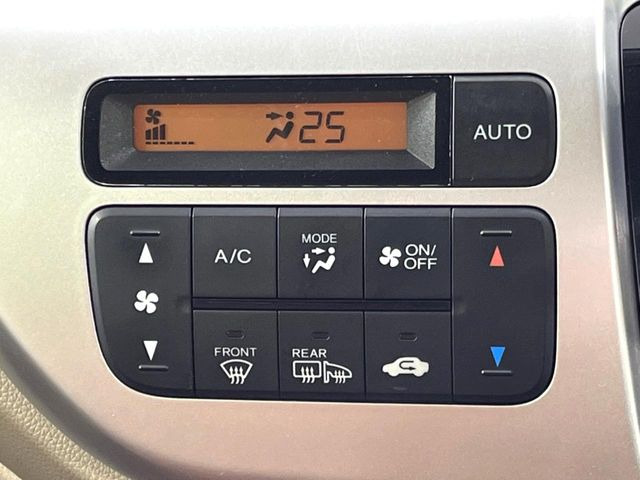 �y�I�[�g�G�A�R���z��x���D�݂̉��x�ɐݒ肷��΁A�ԓ��̉��x�����m�����ʂ≷�x�������Œ����B����&hellip;����&hellip;�Ɖ��x���X�C�b�`���������K�v�͂���܂���B���K�Ȏԓ���Ԃɂ͕K�{�̋@�\�ł��ˁ�