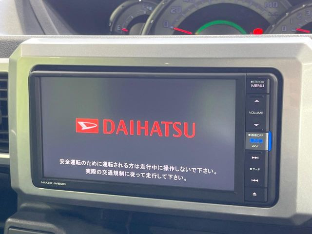 �y�����i�r�z�l�C�̏����i�r�𑕔��B�I�[�f�B�I�@�\���[�����Ă���ABluetooth�ڑ�����΂������̃X�}�z��MP3�v���C���[�̉��y���Đ��\!�����̉^�]������Ɋy�����Ȃ�܂�!!