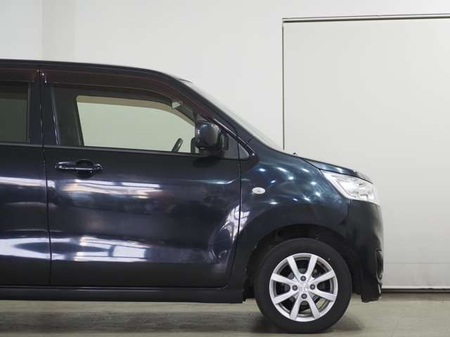 LINE�n�߂܂�����l�b�g�ɂ͍ڂ��Ă��Ȃ��ʐ^���������A�G���W���������������Ȃǂ̂��v�]�ɂ��������܂�!�F�B�o�^���ă��b�Z�[�W�������M������(^&omega;^)