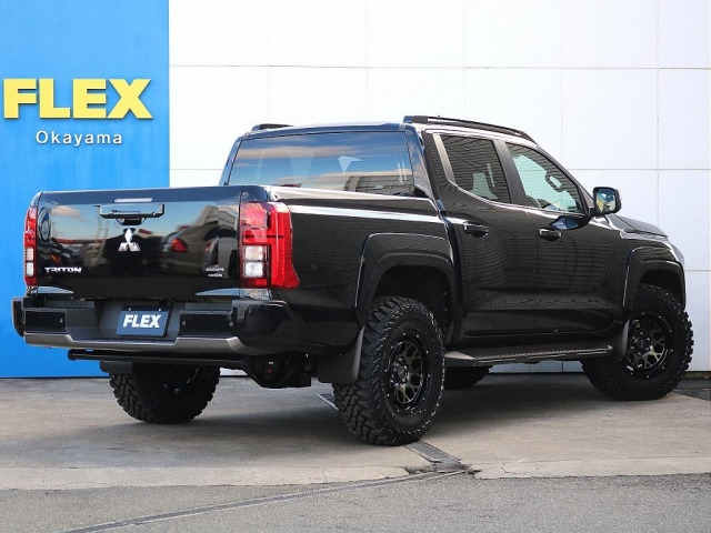トライトン2.4 GSR ディーゼル 4WD