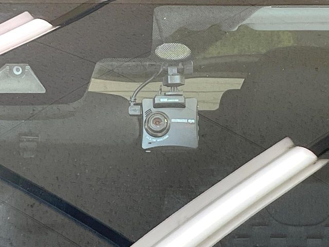 �y�h���C�u���R�[�_�[�z���S�E���S�ȃJ�[���C�t�ɕK�{�̃h���C�u���R�[�_�[�𑕔�!���s���͂������A������^�]�⎖�̂ɑ��������ۂ̏󋵂��f���ŋL�^���A����̃��X�N�ɔ����܂��B