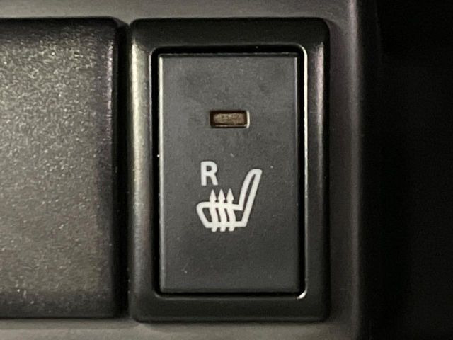 �y�V�[�g�q�[�^�[�z�������ɏd�󂷂�V�[�g�q�[�^�[!�G�A�R����葁�����܂��Ă����̂Ŋ�����̐l�����S�ł��ˁ�G�A�R���̉����͊������邩����A�Ƃ������ɂ����������߂ł��B