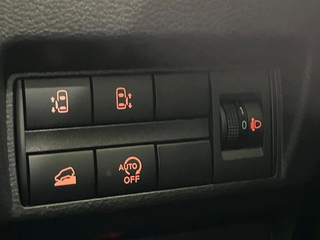 �y�����p���[�X���C�h�h�A�z�X�}�[�g�L�[��^�]�Ȃ̃X�C�b�`�Ō�ȗ����X���C�h�h�A�̊J���\���d��������͂����ăh�A���J����K�v�������A�����Ȃ��q�l�ł��ȒP�ɊJ���߂ł����K�ł���